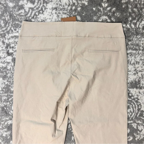 Nancy Lopez Golf DeLux Dri Pully Capri in Khaki Size 16 - Picture 6 of 10